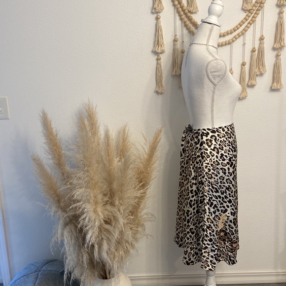 Y2K leopard silk slip skirt midi animal print beaded embroidery large NY&Co - Picture 14 of 15